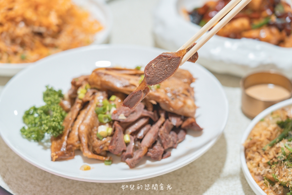 花現鳥巢餐廳｜大甲超人氣台菜私房料理，超澎湃手路菜價格實惠｜必點招牌砂鍋神仙鴨/聽海甜點｜台中大甲婚宴會館/合菜聚餐美食推薦