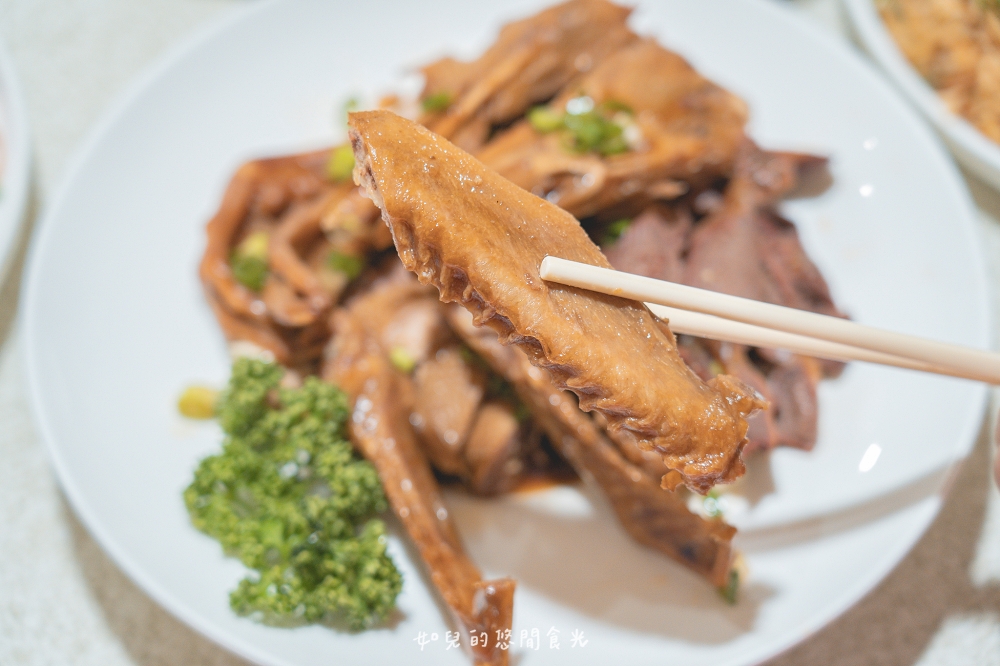 花現鳥巢餐廳｜大甲超人氣台菜私房料理，超澎湃手路菜價格實惠｜必點招牌砂鍋神仙鴨/聽海甜點｜台中大甲婚宴會館/合菜聚餐美食推薦