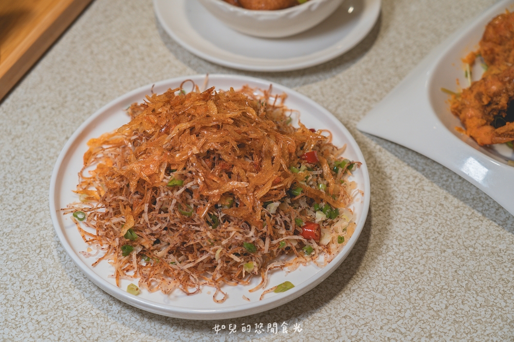 花現鳥巢餐廳｜大甲超人氣台菜私房料理，超澎湃手路菜價格實惠｜必點招牌砂鍋神仙鴨/聽海甜點｜台中大甲婚宴會館/合菜聚餐美食推薦