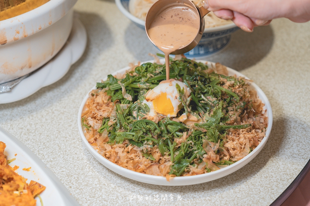 花現鳥巢餐廳｜大甲超人氣台菜私房料理，超澎湃手路菜價格實惠｜必點招牌砂鍋神仙鴨/聽海甜點｜台中大甲婚宴會館/合菜聚餐美食推薦