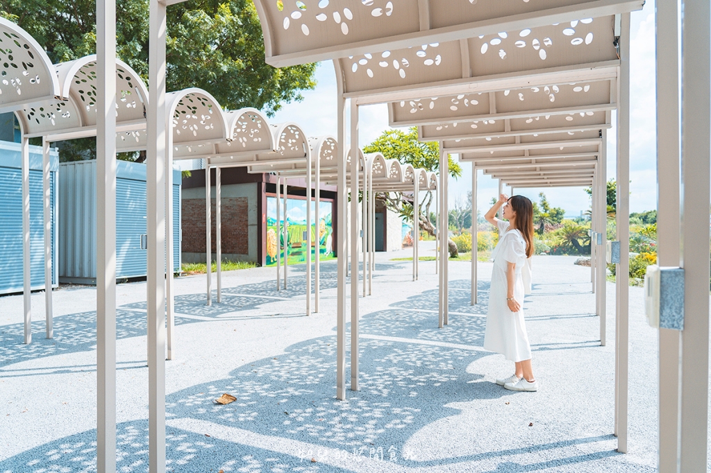 港風海線小旅行｜串連海洋館/舶來品商圈，最新遊程吃喝玩樂通通有｜台中清水梧棲一日遊景點行程分享/旅遊懶人包推薦